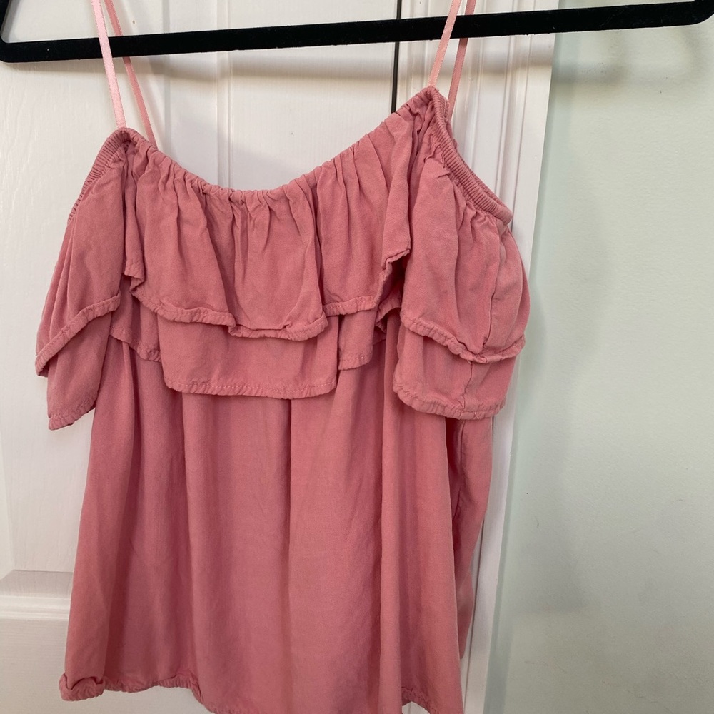 Cute pink off the shoulder top!